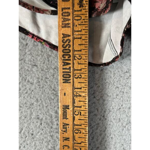 Lululemon Shorts Women's 2 Hotty Hot Stencil Blossom Running Lined Pull On - Picture 11 of 12